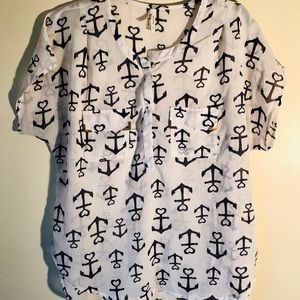 White Top w/ Black Anchors